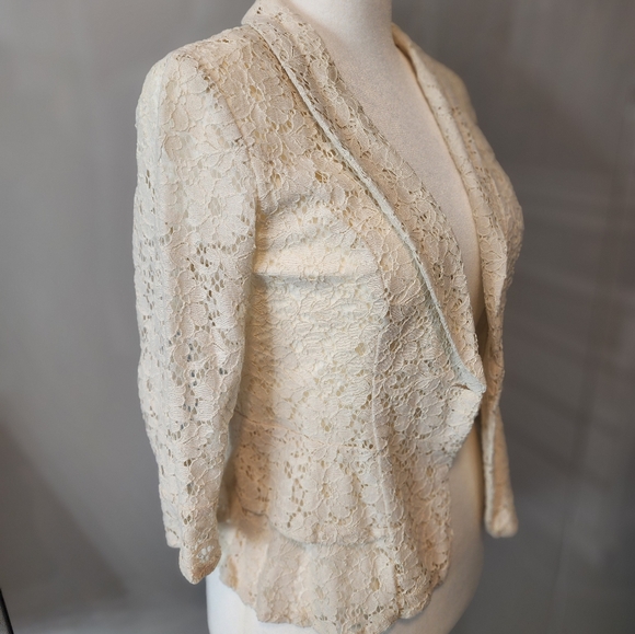 Lace jacket - Picture 4 of 4